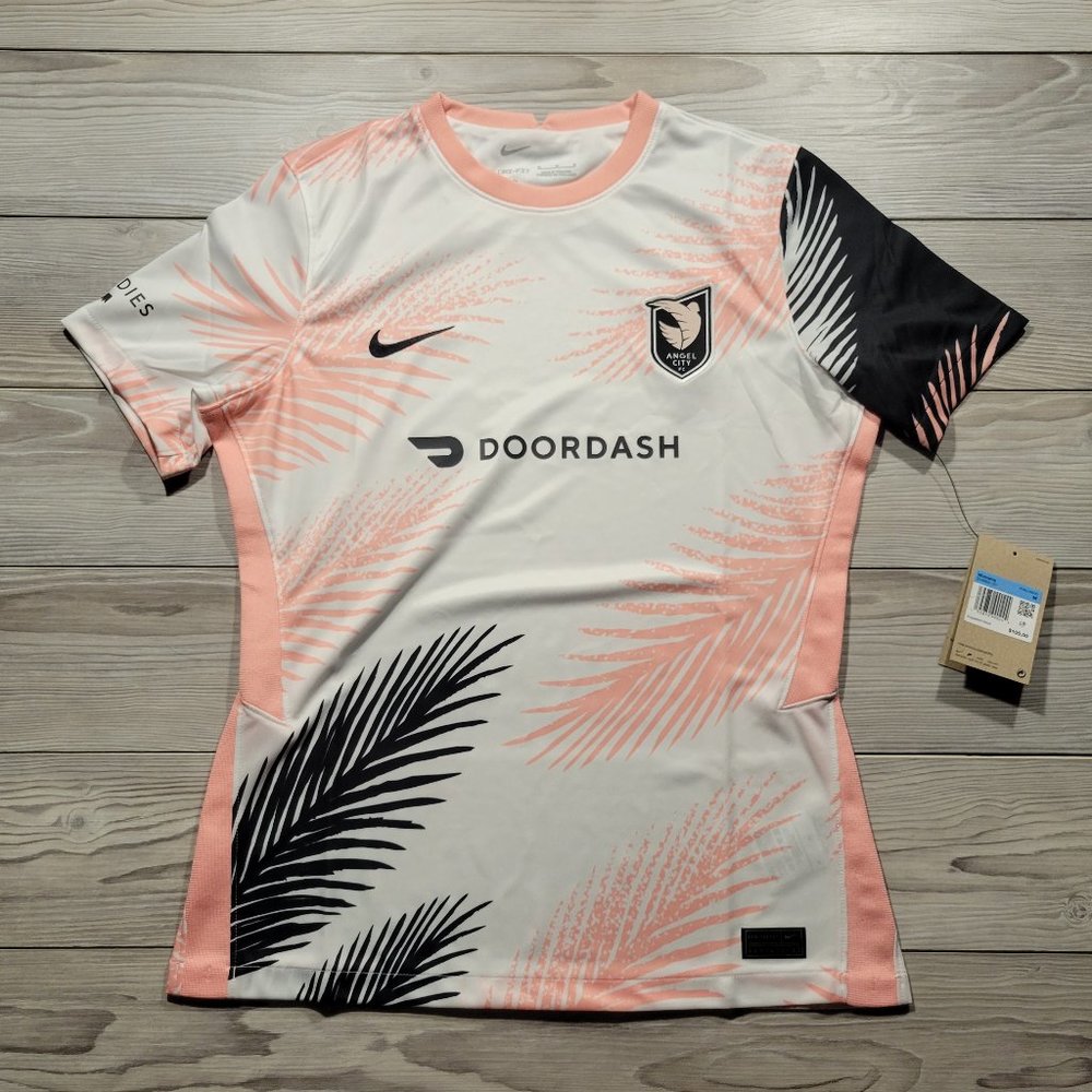 Nike Women’s White Pink Black Palm Print Soccer Jersey